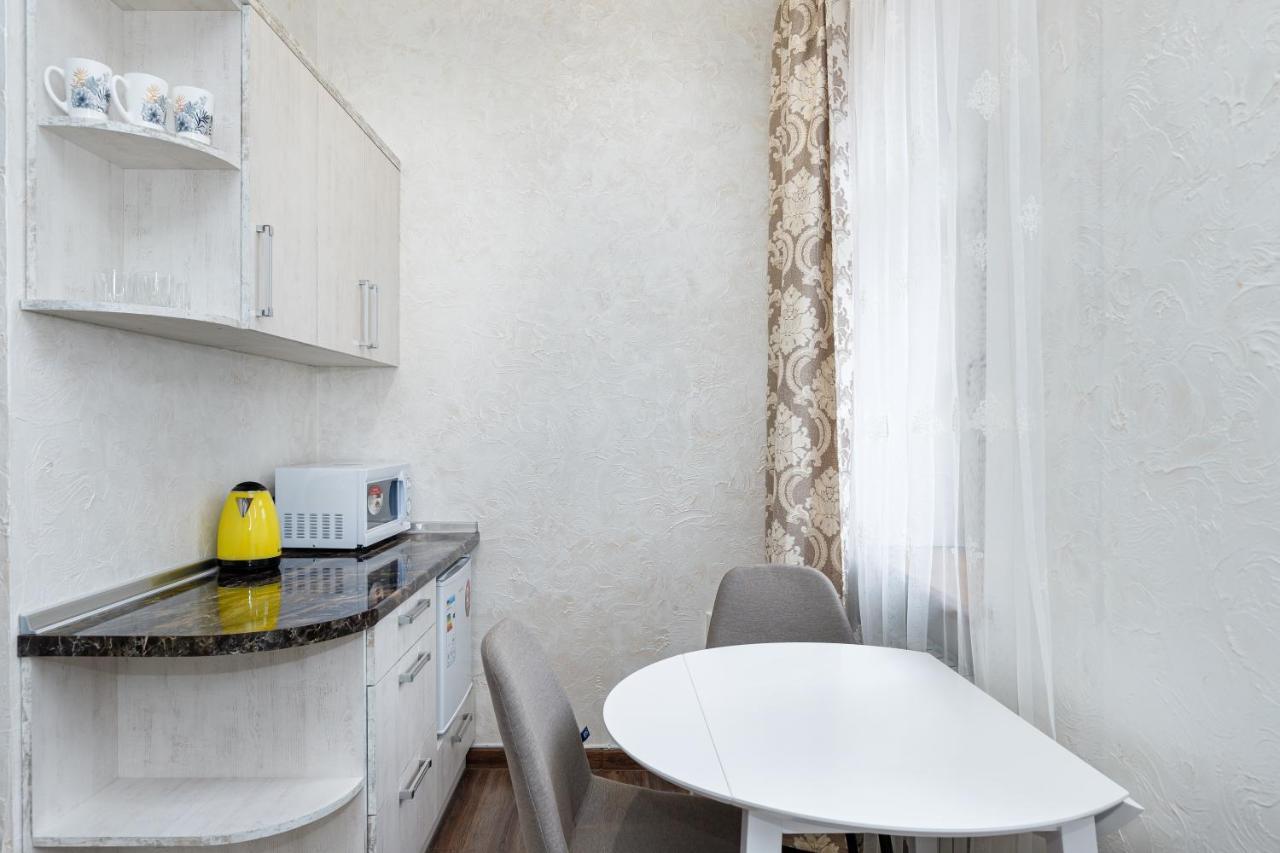 Апартаменти В Старому Місті Sweet House Kamianets-Podilskyi Exterior photo
